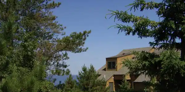 1540 #77B Superior Shores