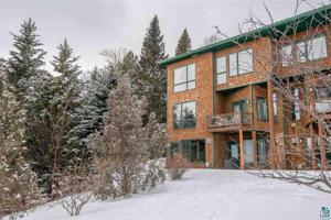 6550 Aspenwood Dr