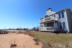 240 Wilson Ave