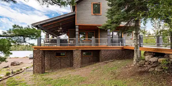 6792 Village Ct