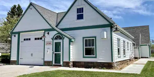2138 Minnesota Ave