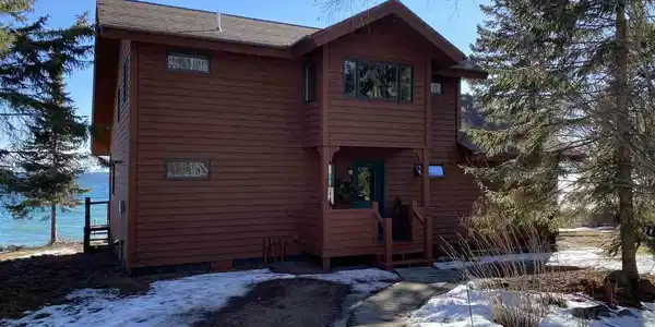 2524 E Highway 61