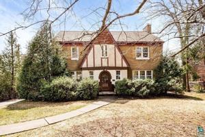 5418 London Rd