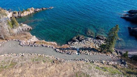 118-124 E Lakeview Dr