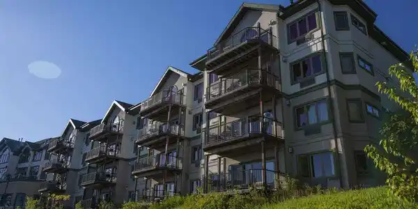 1412 #3-208a Burlington Rd