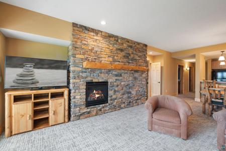 1412 #5-202a Burlington Rd