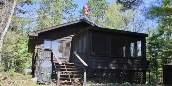 4070 North Arm W