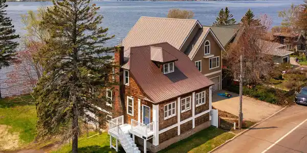3439 Minnesota Ave