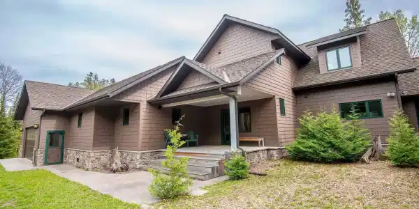 190 N Loon Lake Rd