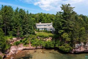 727 Superior Ave