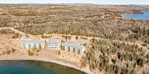 1412 #5-209a Burlington Rd