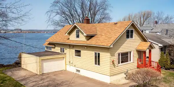 3239 Minnesota Ave