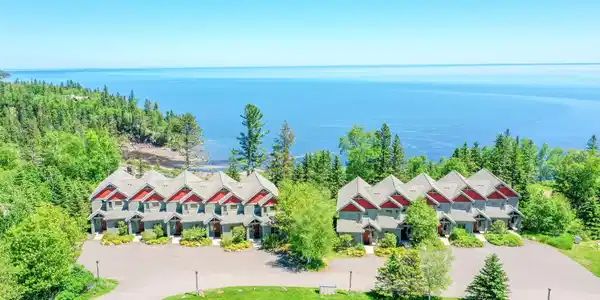 670 Upper Cliffhouse Rd