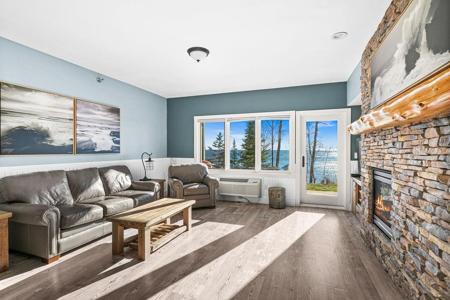 1412 #5-104a Burlington Rd