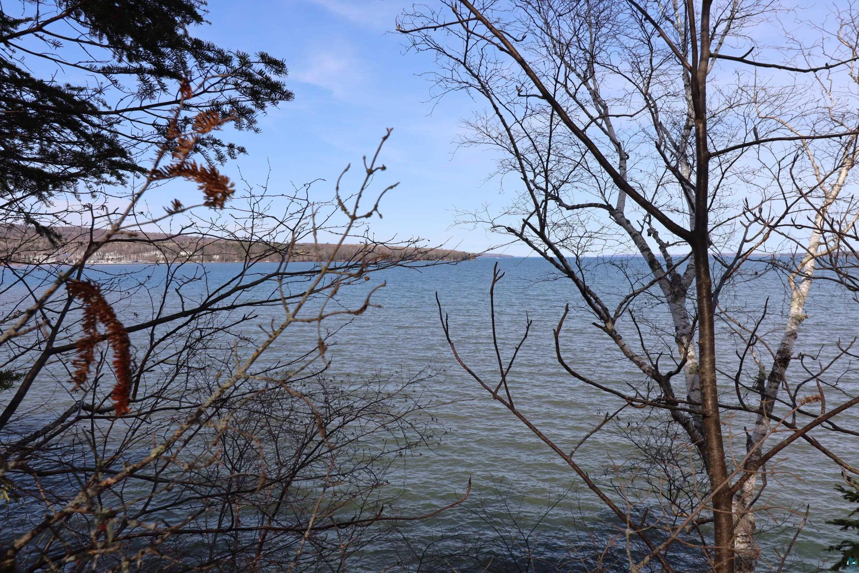 Image 0: Stunning Lake Superior Views!
