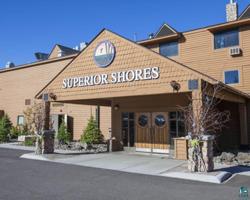 1521 Superior Shores