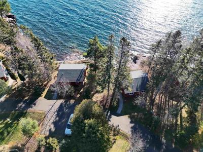 4-540 Old North Shore Rd