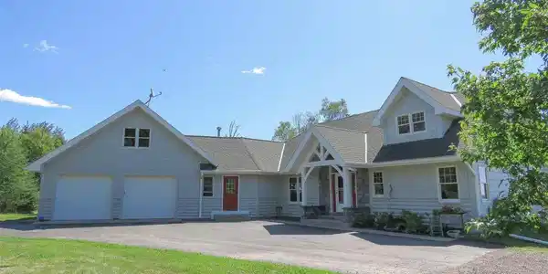 9400 Highway 61