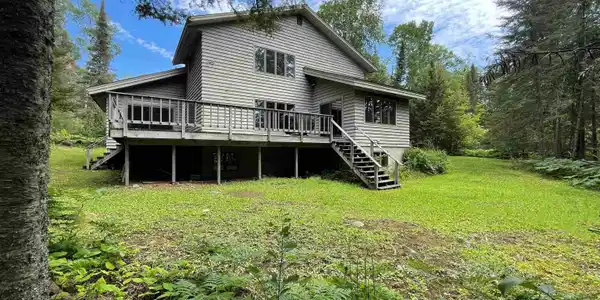 1036 Devil Track Rd