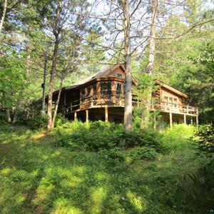 3422 North Arm Rd