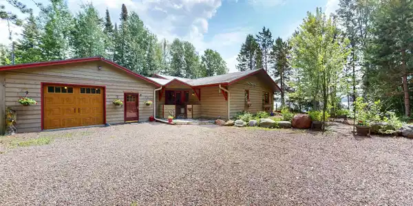 128 Wesley Ln