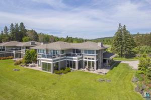 1750 Silver Cliff Ln