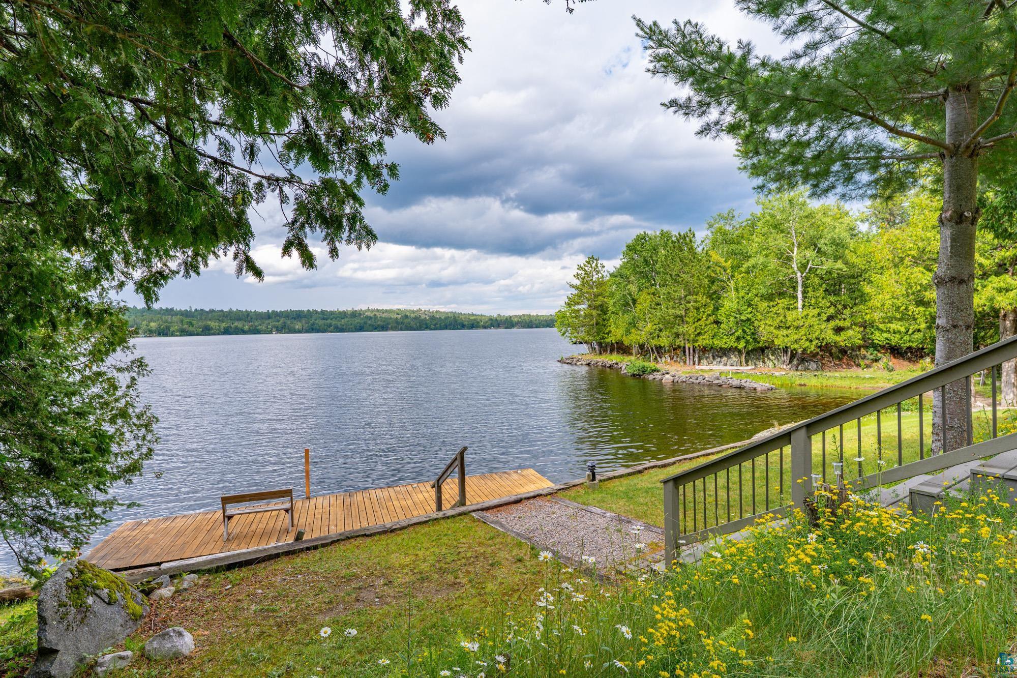 Image 1: Lakeshore