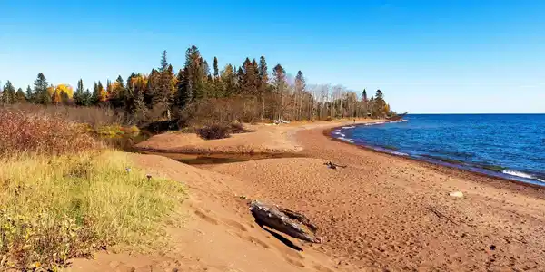 2672 Castle Cove
