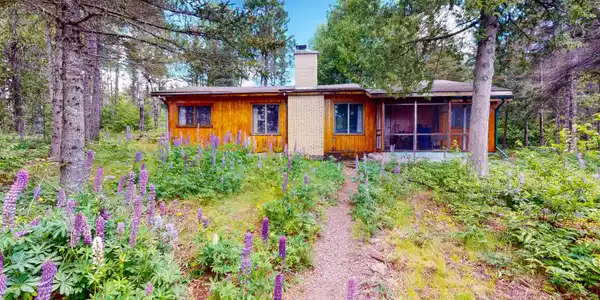 7885 Gunflint Tr