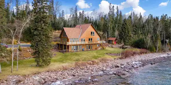 34 Grace Dr