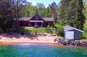 74920 Lake Shore Dr