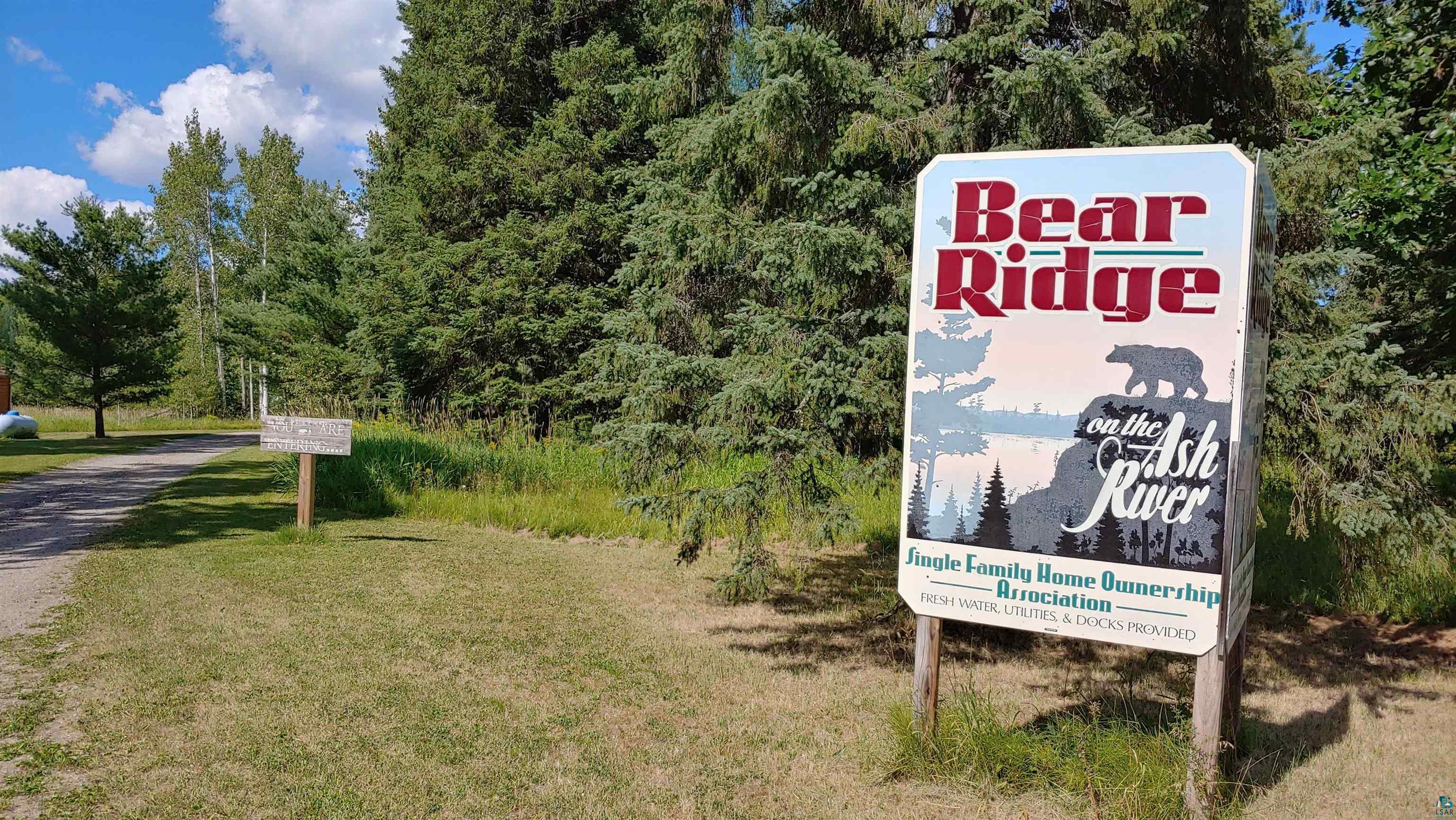 Image 1: Exterior view, Other