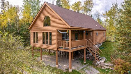 1247 Wolf Den Dr