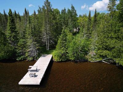 12 Peninsula Point Tr