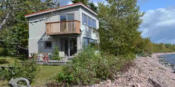 1900 E Hwy 61