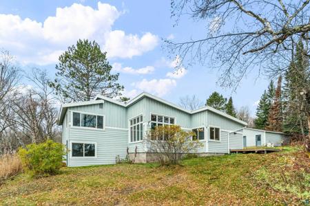 3280 Hwy 61 W