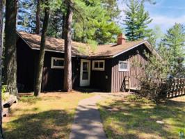 4879 Breezy Point Rd