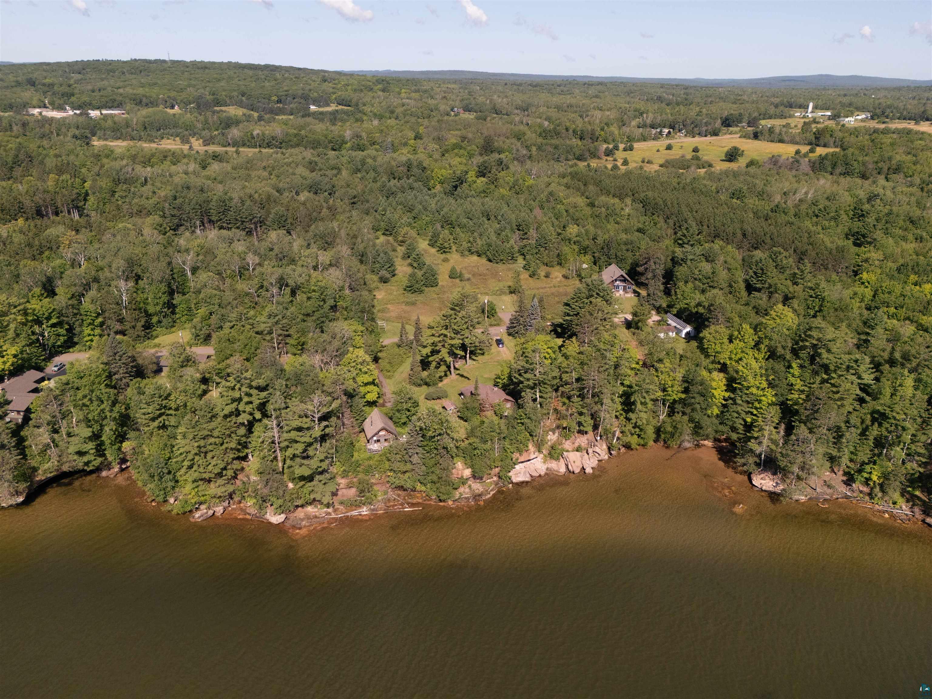 Image 1: 126' Lake Superior Frontage