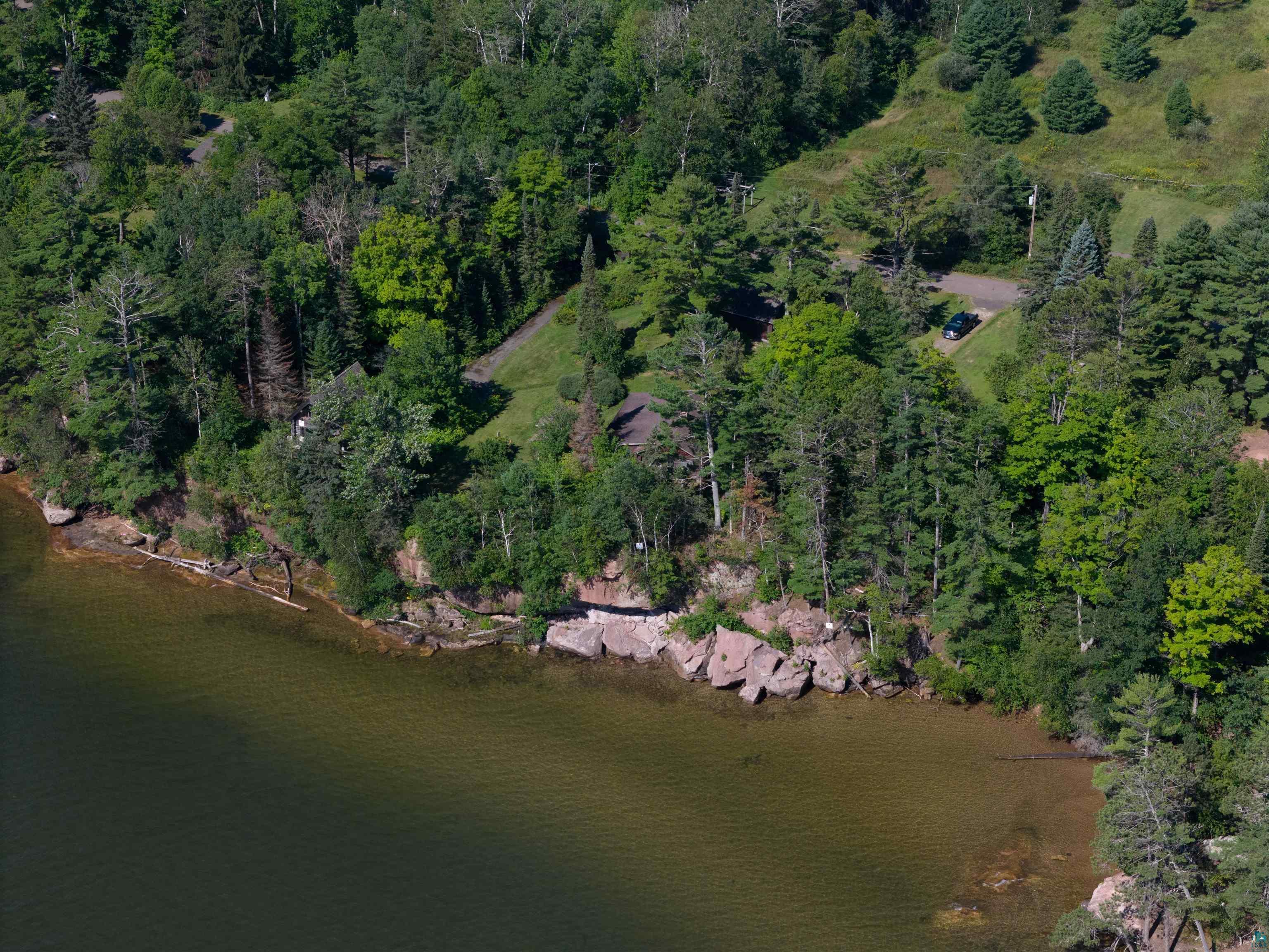 Image 2: Bird's eye view, Lake Superior Frontage