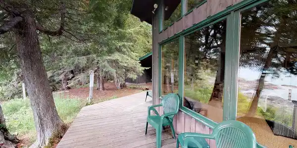 4466 Cascade Beach Rd