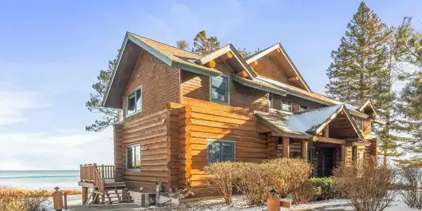 2826 Highway 61