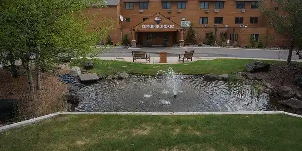 1521 Superior Shores