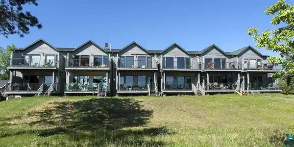 1900 Minnesota Ave
