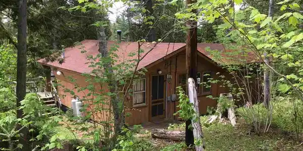 205 Loon Lake Rd