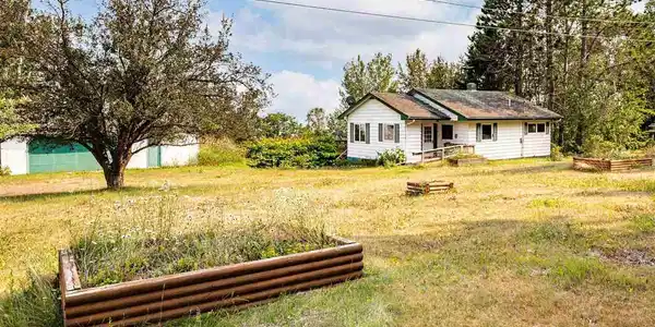 9248 Hwy 61 W