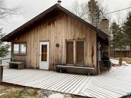 1122 Big Bay Rd