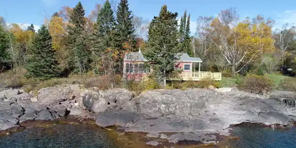 30 Gunderson Lane