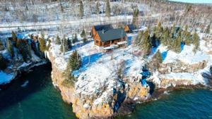 42 Beacon Hill Dr