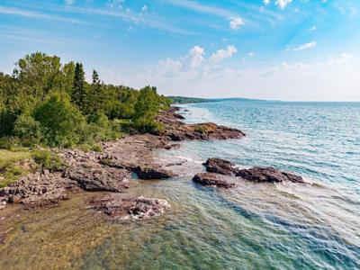 544 Old North Shore Rd