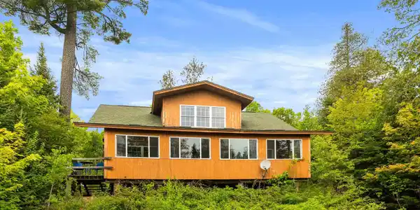 204 E Deeryard Rd